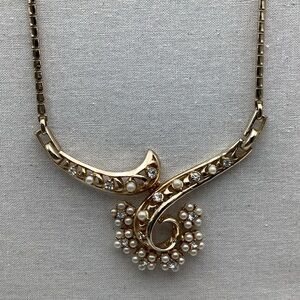Vintage Coro Gold Necklace with Pearl And Rhinestone Accents